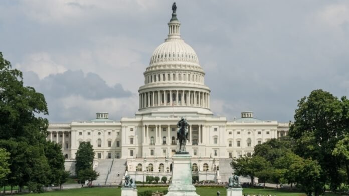 senate-averts-government-shutdown,-overcomes-democratic-opposition