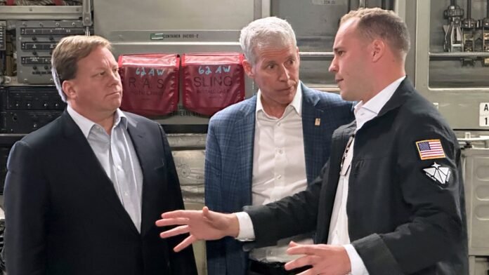 the-trump-administration’s-favorite-nuclear-startup-has-ties-to-russia-and-epstein